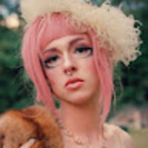 Meet your Posher, Anne